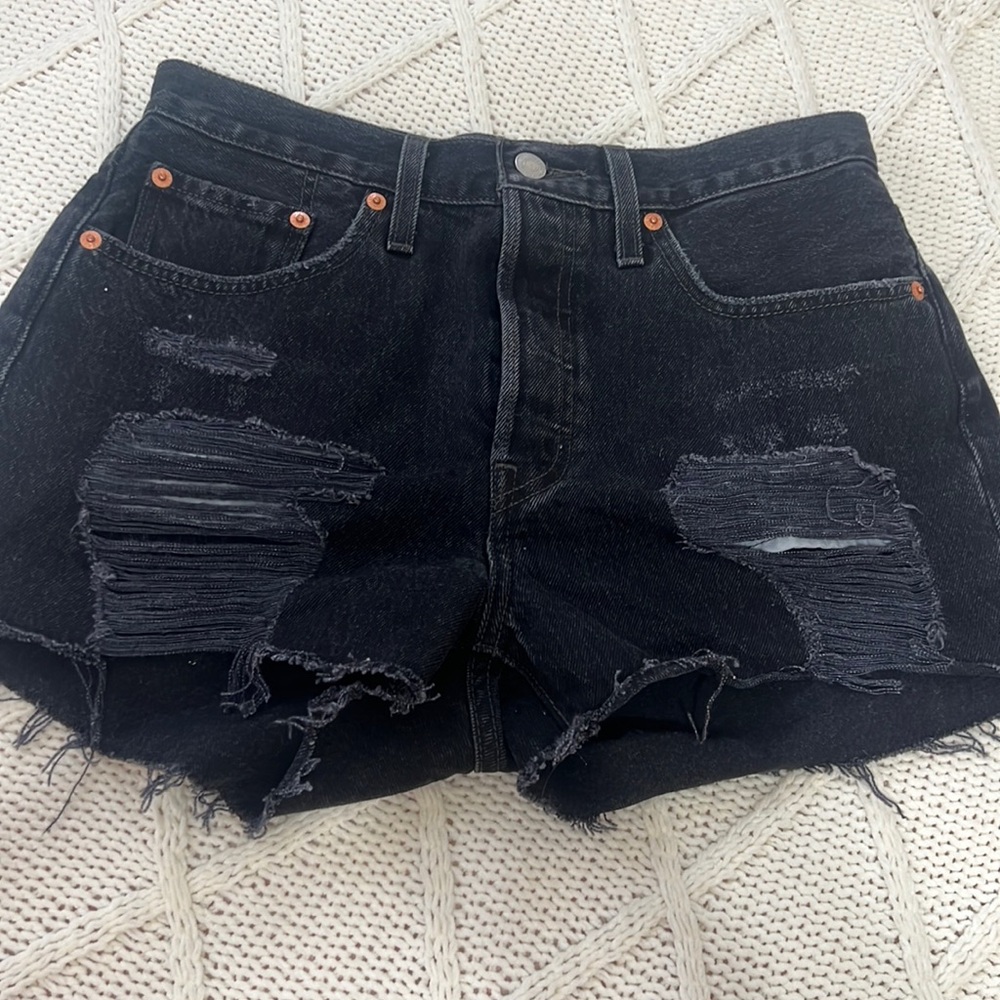 Black Levi Jean shorts